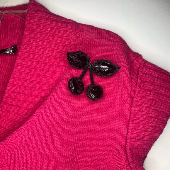 Love Moschino crop sweater ❤️ - Picture 2 of 5